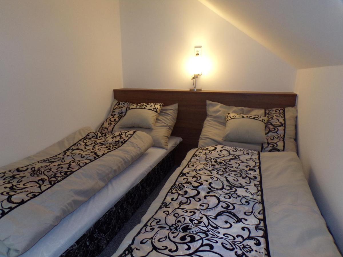 Hotel U Kremilka Jičín Esterno foto