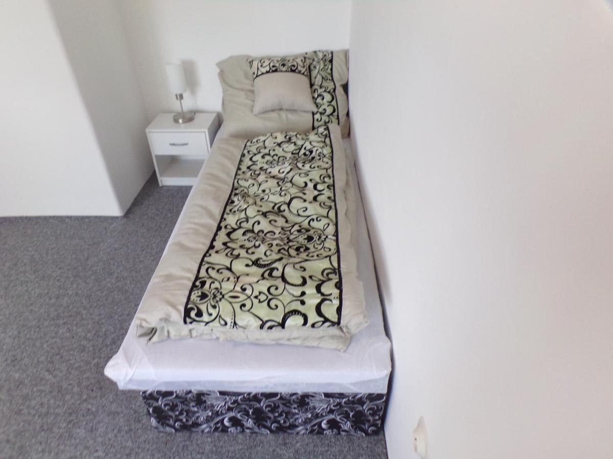 Hotel U Kremilka Jičín Esterno foto